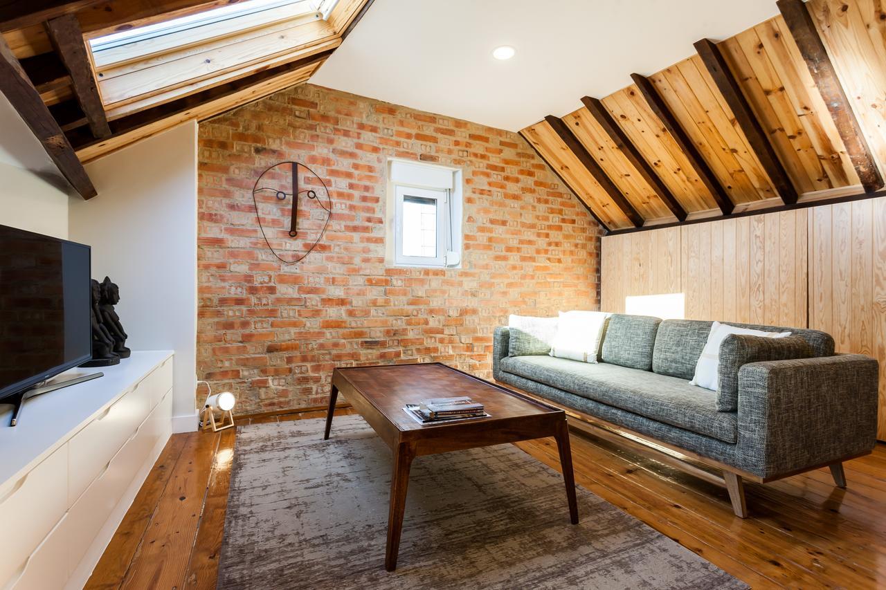Bairrus Lisbon Apartments - Principe Real/Brick Exterior photo